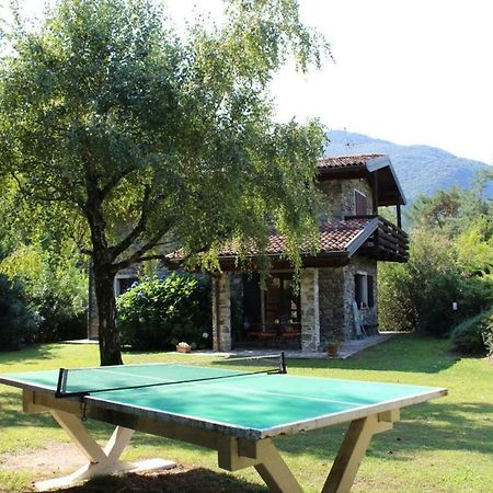 Villa Erica Con Piscina Privata Sul Lago Di Como Colico Exterior photo